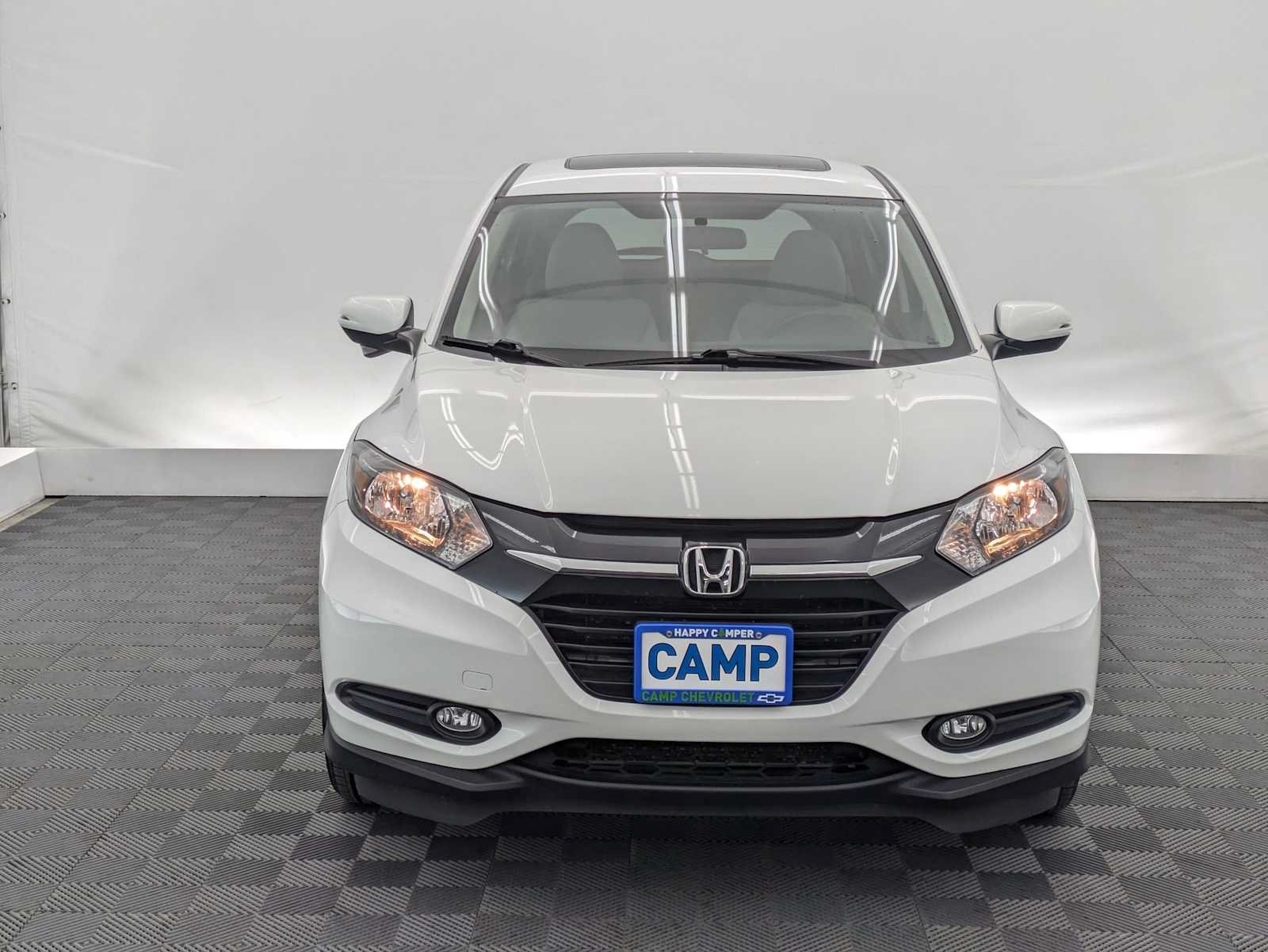 Used 2017 Honda HR-V EX image 9