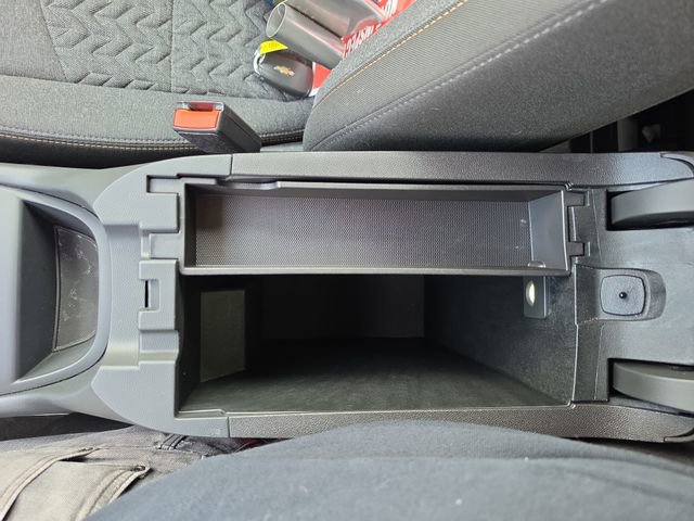 Used 2024 Chevrolet Equinox LT w/ LPO, Floor Liner Package AWD/4WD image 29
