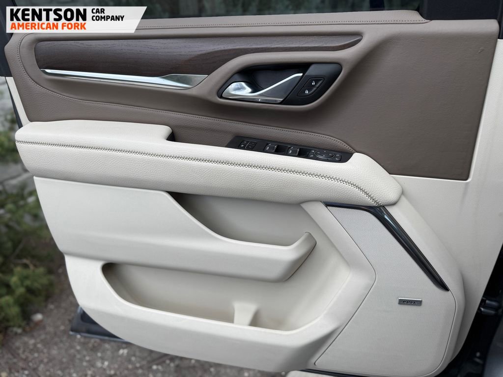 Used 2021 GMC Yukon Denali w/ Denali Premium Package image 22