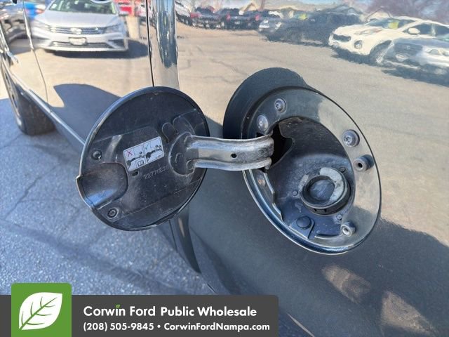 Used 2018 Chevrolet Silverado 1500 LT w/ All Star Edition AWD/4WD image 10