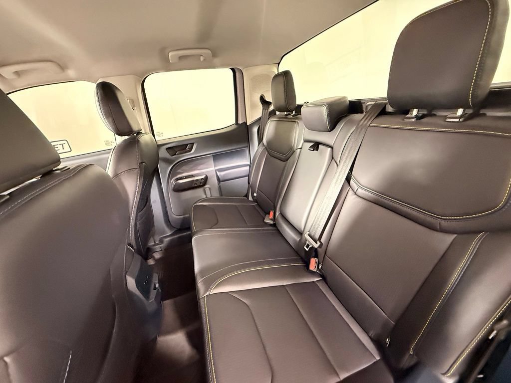 Used 2026 Ford Maverick Lobo AWD/4WD image 43