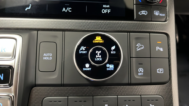 Used 2025 Hyundai Palisade Calligraphy AWD/4WD image 34