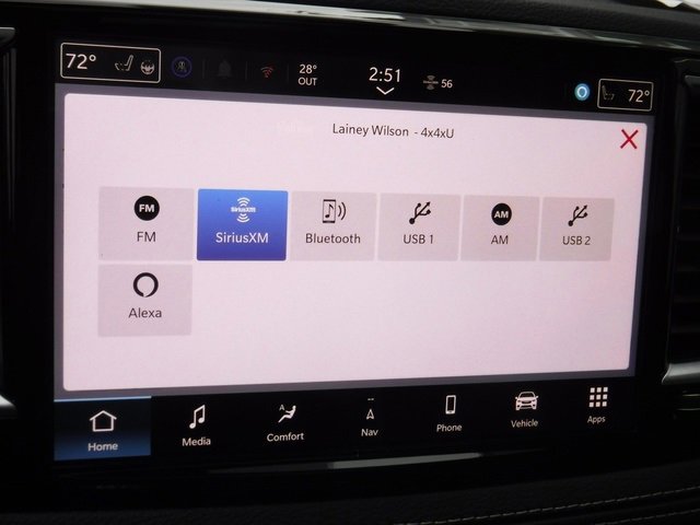 New 2026 Chrysler Pacifica Limited image 27