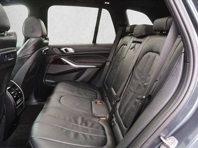 Used 2020 BMW X5 xDrive40i w/ M Sport Package AWD/4WD image 25