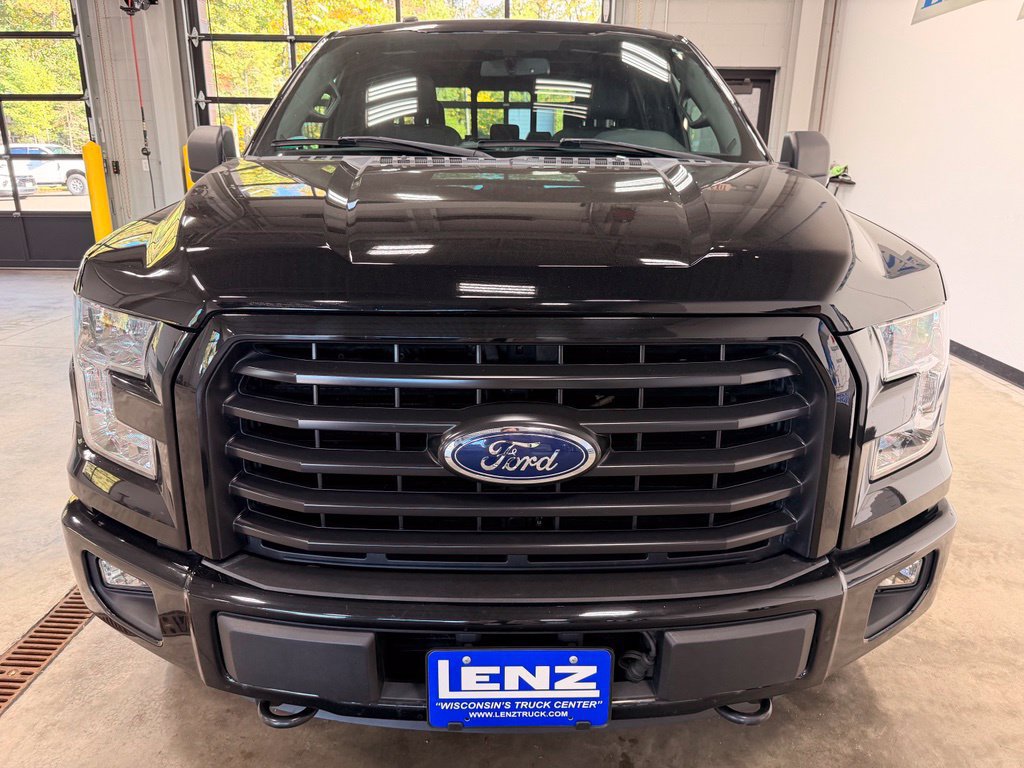 Used 2016 Ford F150 XLT w/ Equipment Group 302A Luxury AWD/4WD image 3
