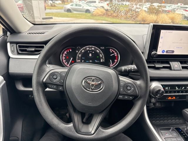 Used 2025 Toyota RAV4 XLE image 14