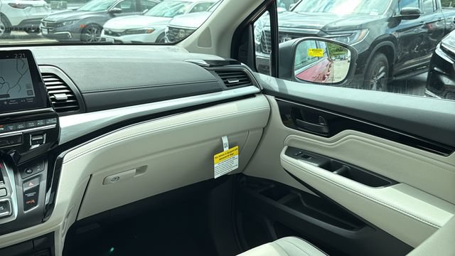 New 2026 Honda Odyssey Touring image 26
