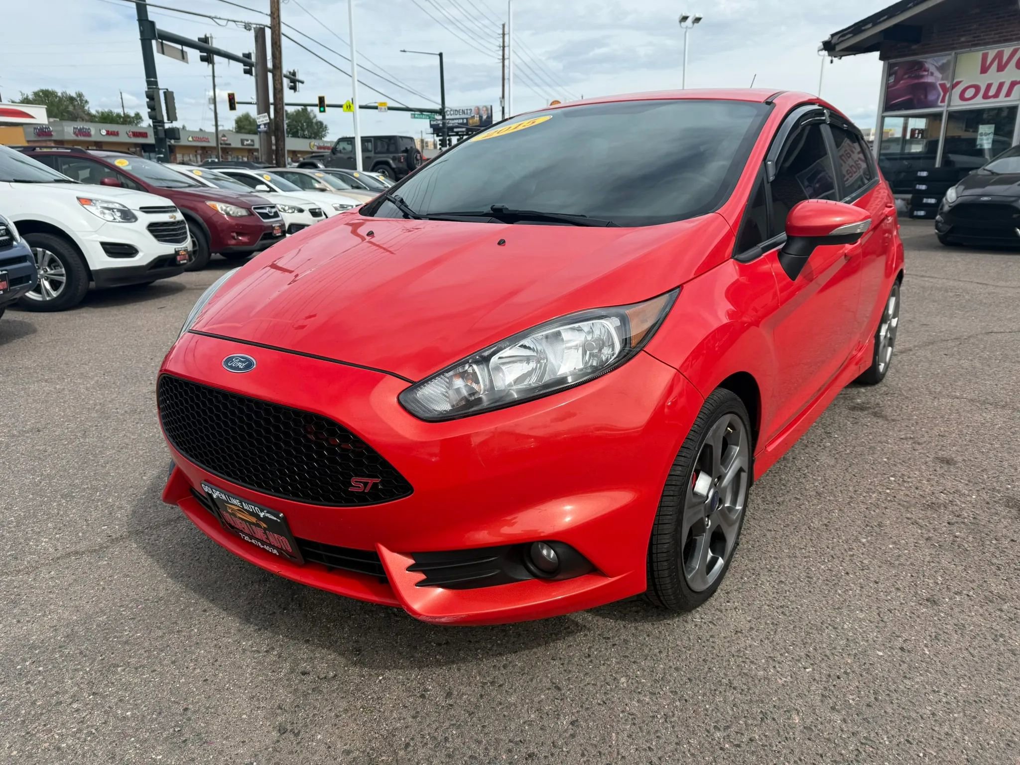 Used 2015 Ford Fiesta ST w/ ST Recaro Package FWD image 4