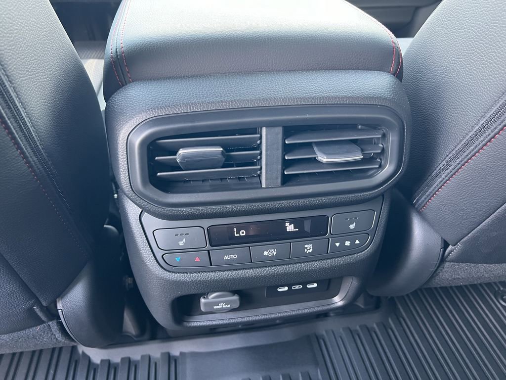 New 2026 Honda Ridgeline Black Edition image 10