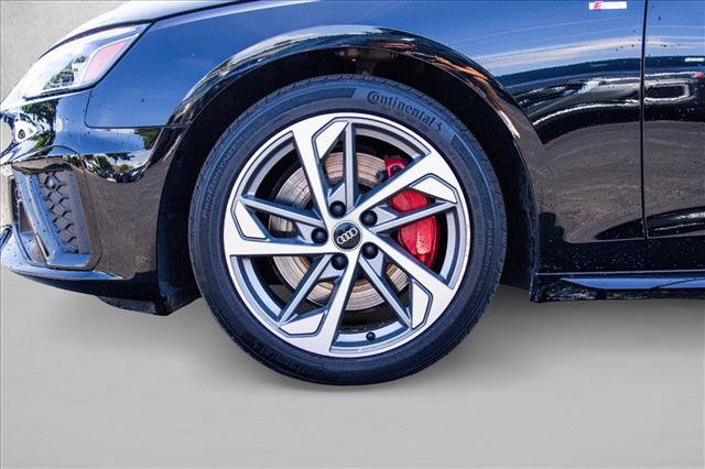 Used 2023 Audi A4 2.0T Premium Plus AWD/4WD image 9