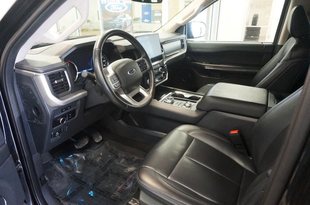 Used 2024 Ford Expedition Max XLT AWD/4WD image 8