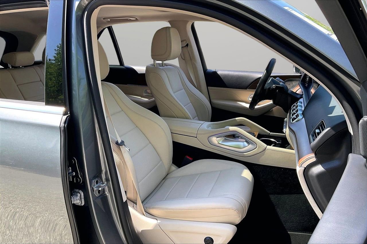 Used 2023 Mercedes-Benz GLE 450 4MATIC image 25