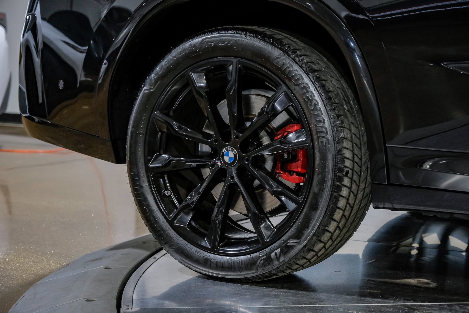 Used 2024 BMW X4 M40i w/ Premium Package image 61