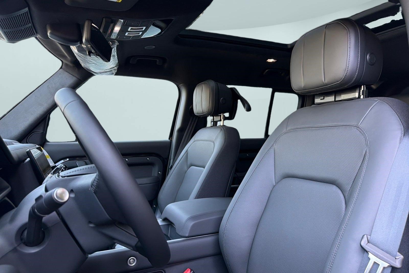 New 2026 Land Rover Defender 110 X AWD/4WD image 22