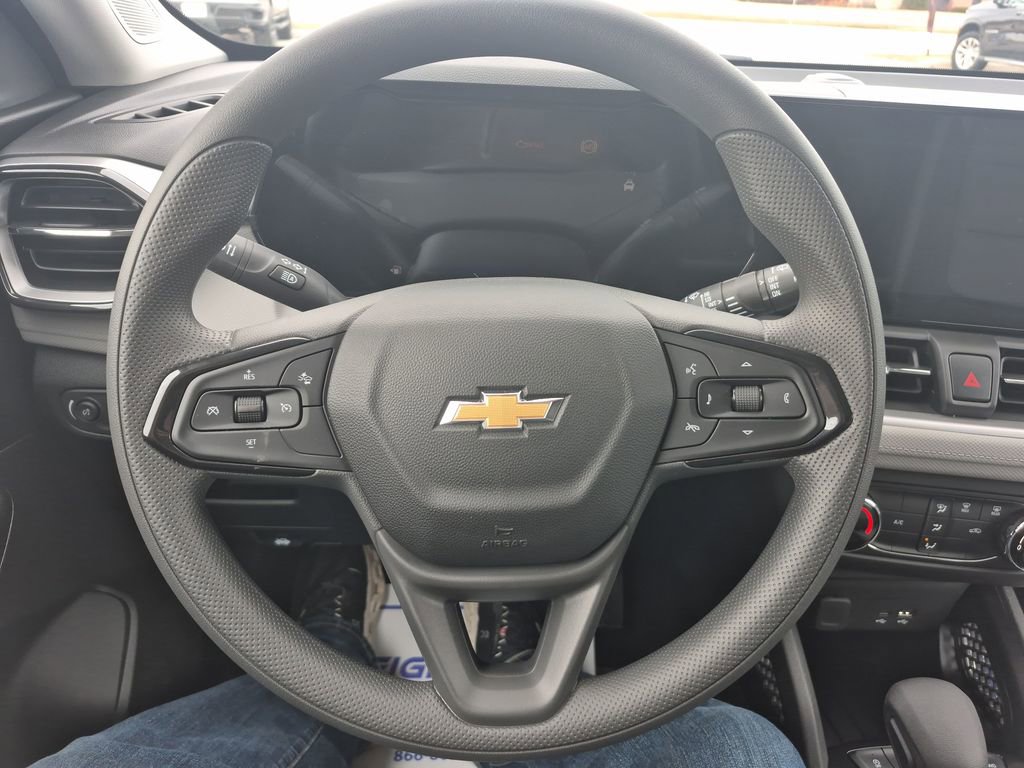 New 2026 Chevrolet TrailBlazer LS w/ LS Convenience Package AWD/4WD image 14