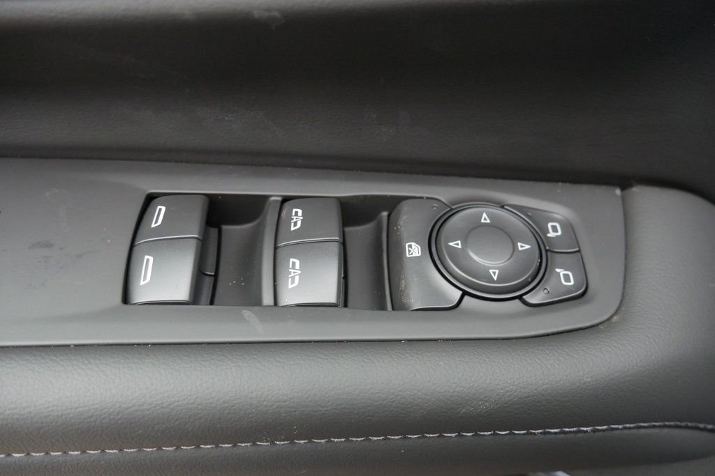 New 2026 Chevrolet Suburban LS image 29