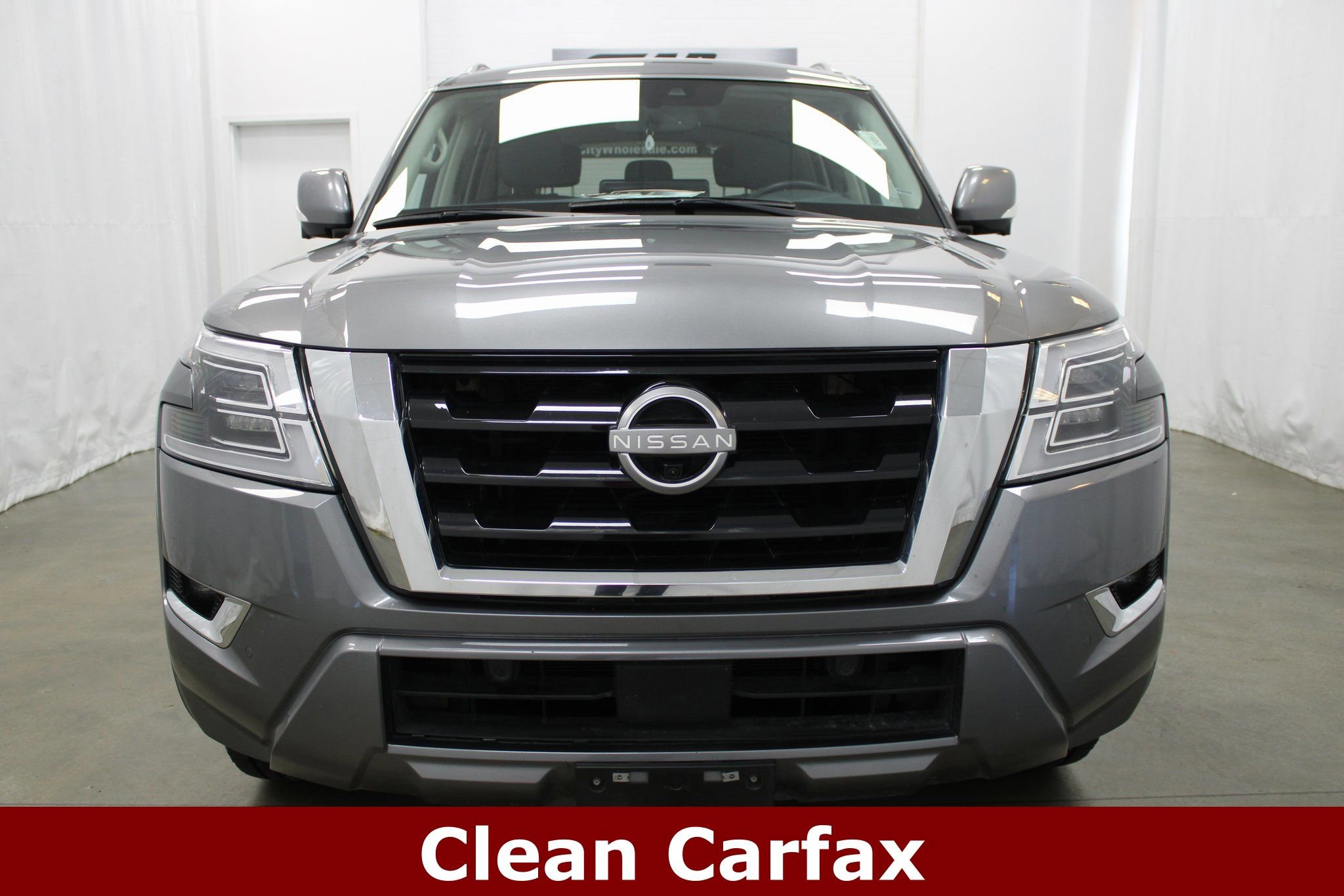 Used 2024 Nissan Armada SL image 3