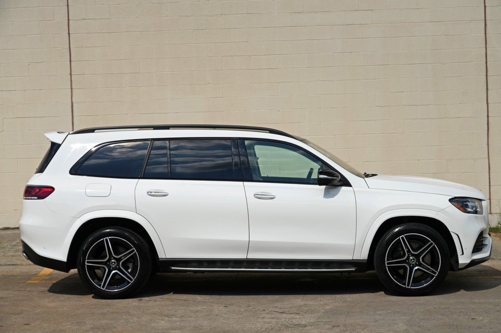 Used 2023 Mercedes-Benz GLS 580 4MATIC image 61