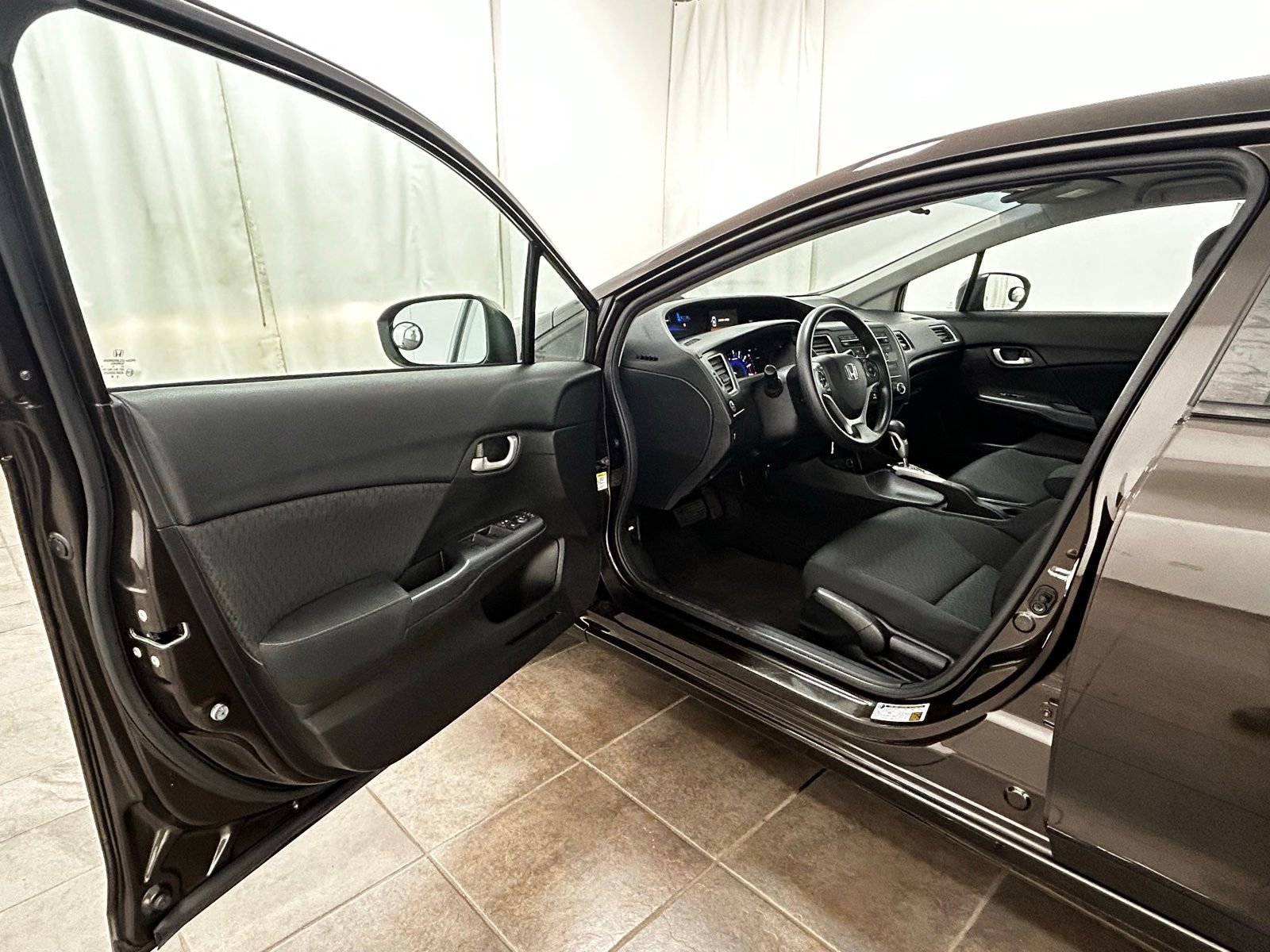 Used 2014 Honda Civic LX image 21