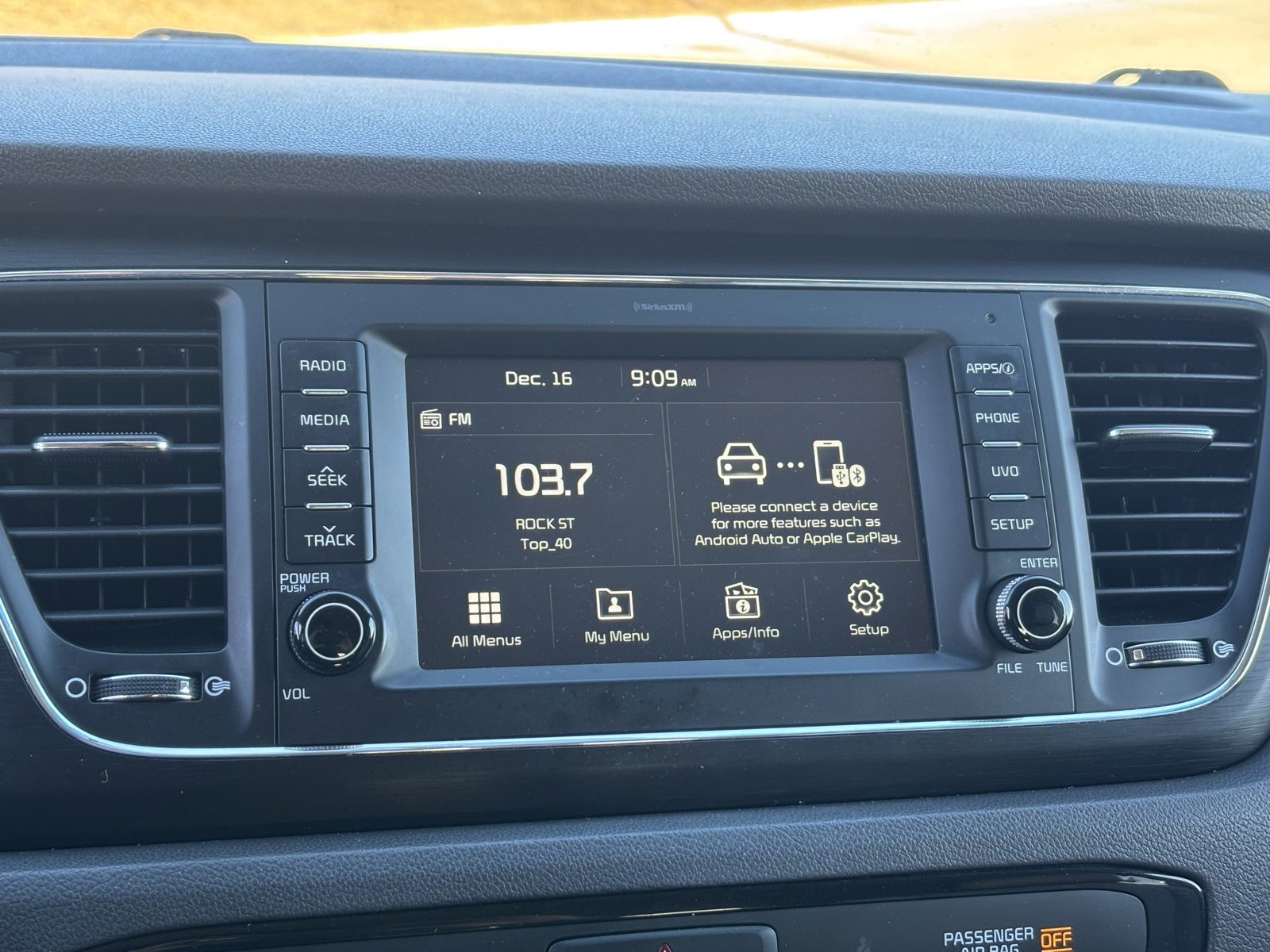 Used 2018 Kia Sedona LX w/ LX Essentials Premium Package image 24