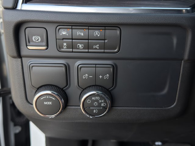 New 2026 Chevrolet Tahoe LT w/ Comfort Package RWD image 17