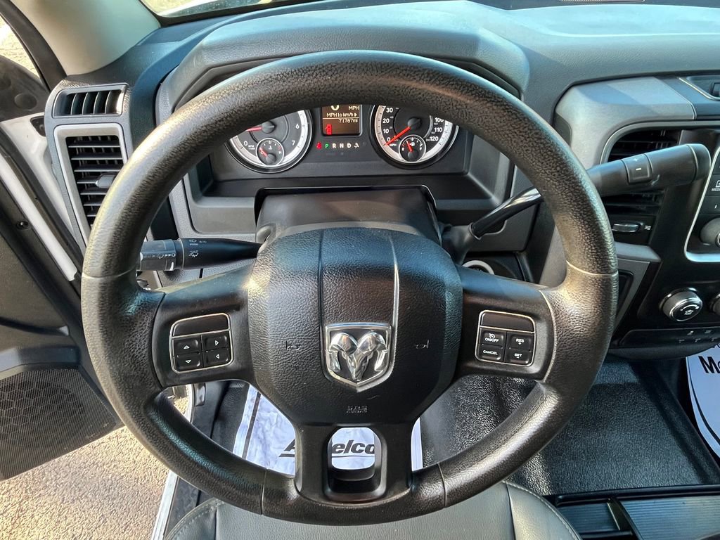 Used 2015 RAM 3500 Tradesman image 12