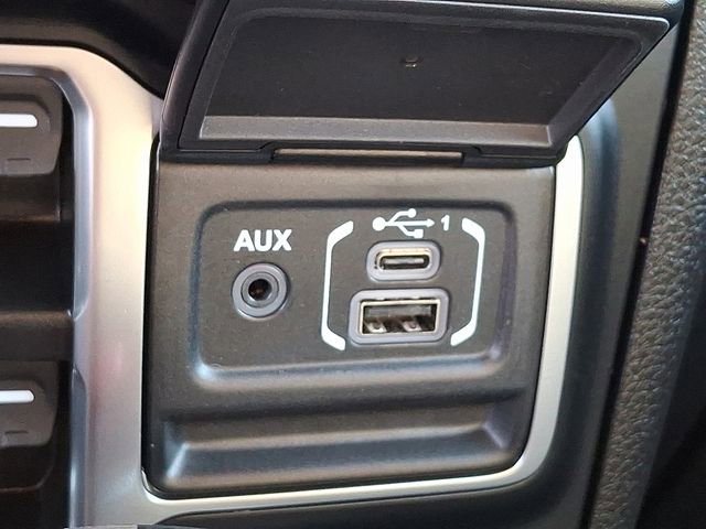 Used 2024 Jeep Wrangler Sahara w/ Technology Group image 25