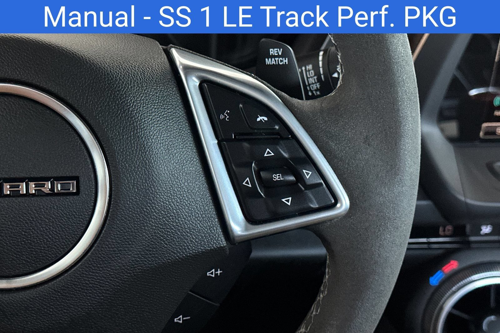 Used 2018 Chevrolet Camaro SS RWD image 30