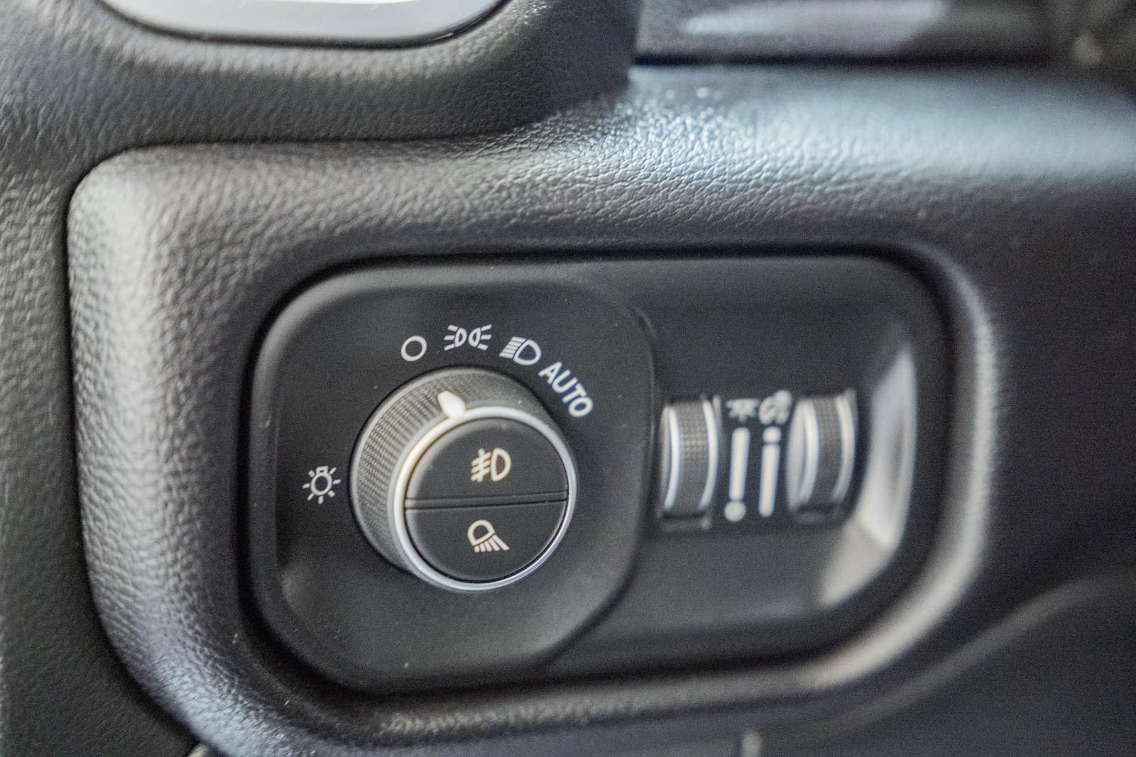Used 2022 RAM 2500 Laramie AWD/4WD image 47