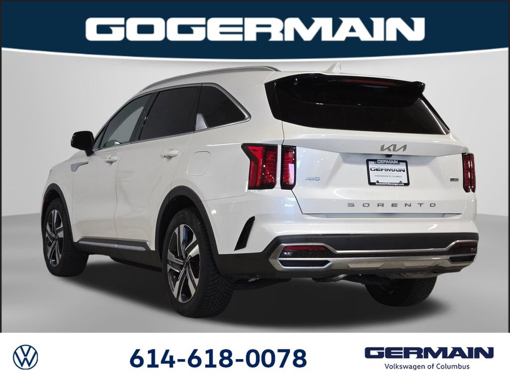 Used 2022 Kia Sorento EX w/ Panoramic Sunroof Package AWD/4WD image 12