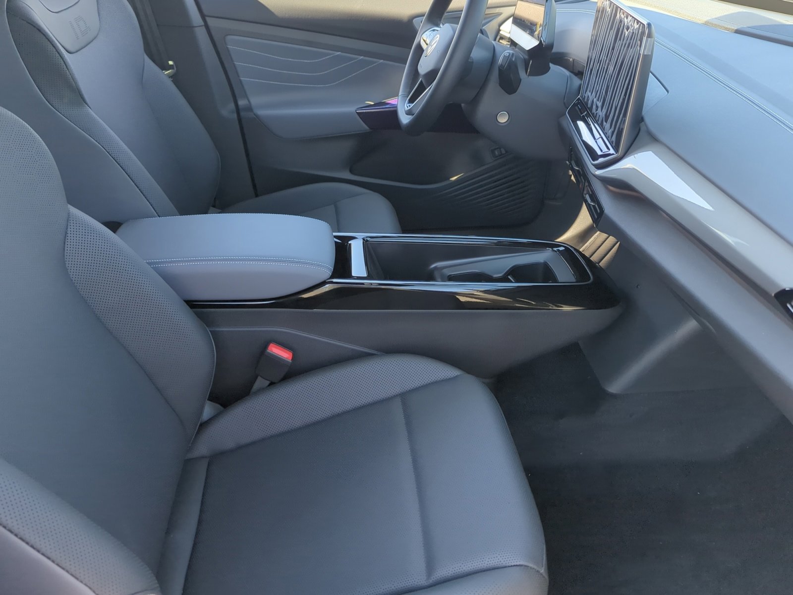 New 2025 Volkswagen ID.4 Pro S RWD image 18