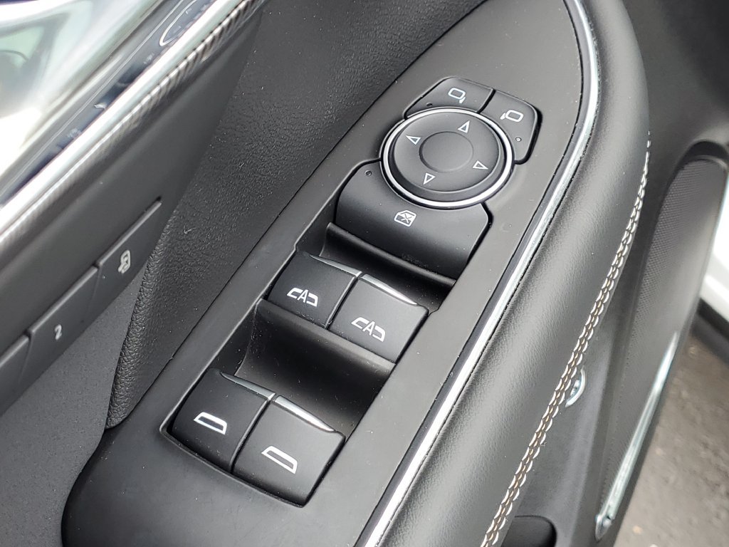 Used 2024 Buick Envision Sport Touring AWD/4WD image 23