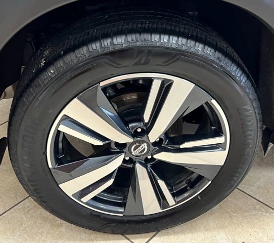 Used 2021 Nissan Rogue SL image 30