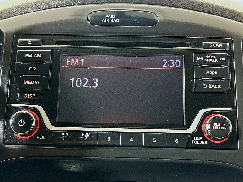 Used 2016 Nissan Juke S image 14