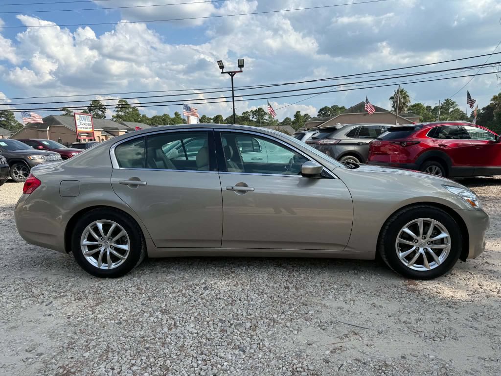 Used 2009 INFINITI G37 Journey w/ Premium Pkg RWD image 4