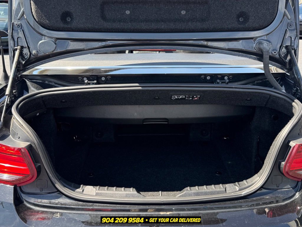 Used 2018 BMW 230i Convertible RWD image 28