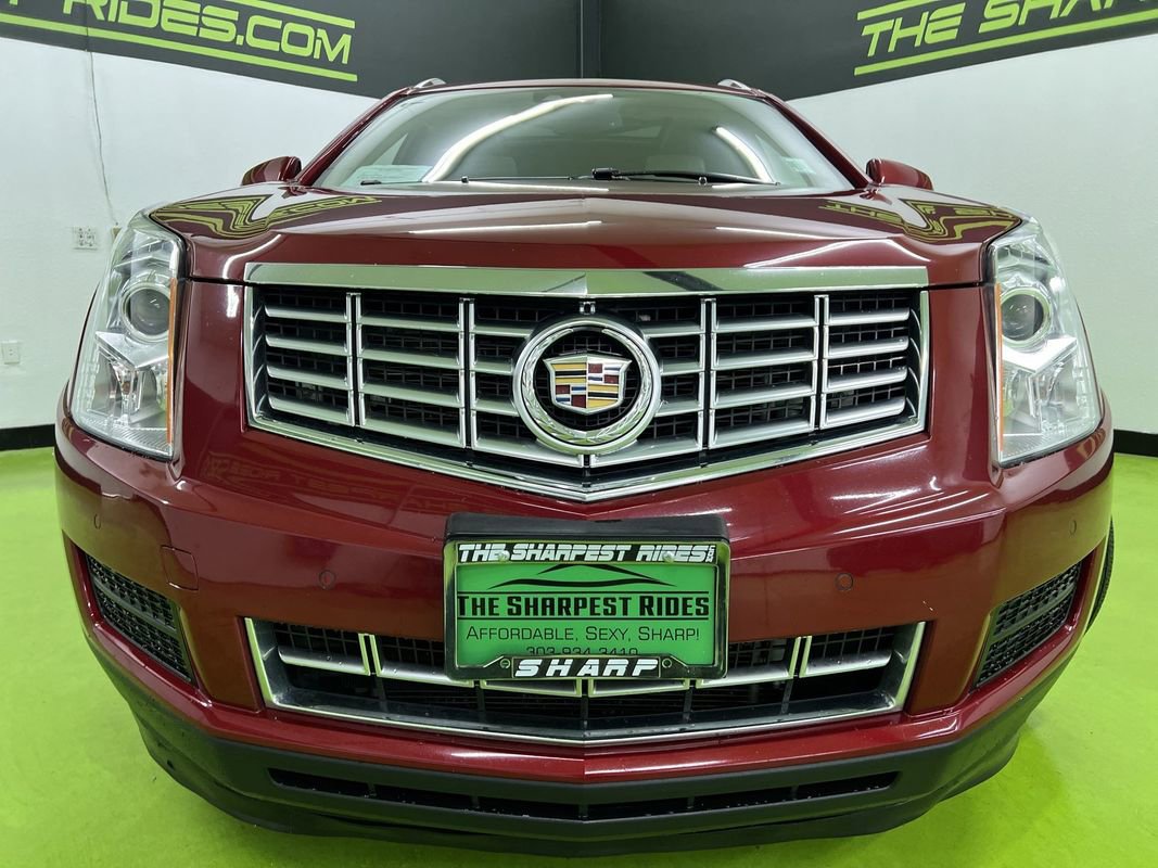 Used 2015 Cadillac SRX Luxury w/ Driver Awareness Package AWD/4WD image 3