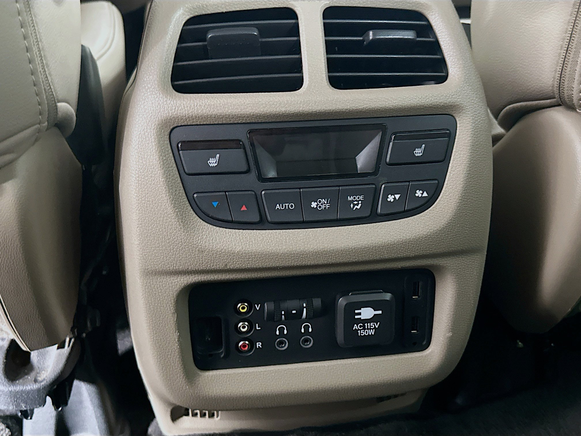 Used 2017 Honda Pilot Elite image 27