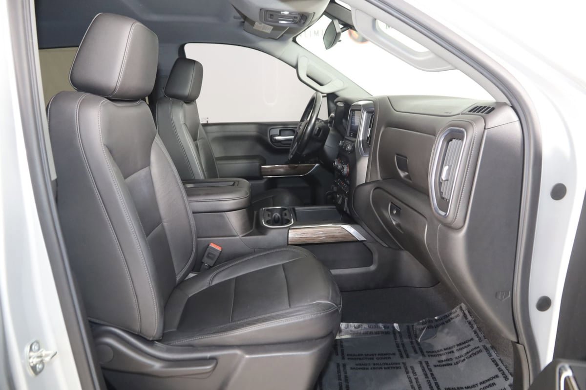 Used 2019 Chevrolet Silverado 1500 LT Trail Boss AWD/4WD image 11