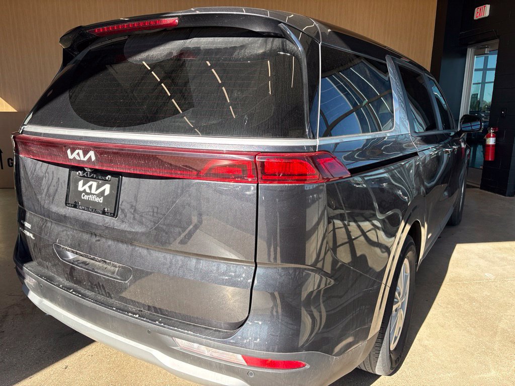 Certified 2024 Kia Carnival LX FWD image 13