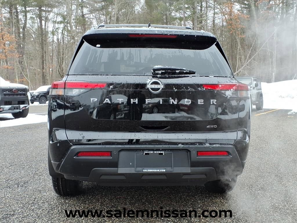 New 2026 Nissan Pathfinder SV image 5