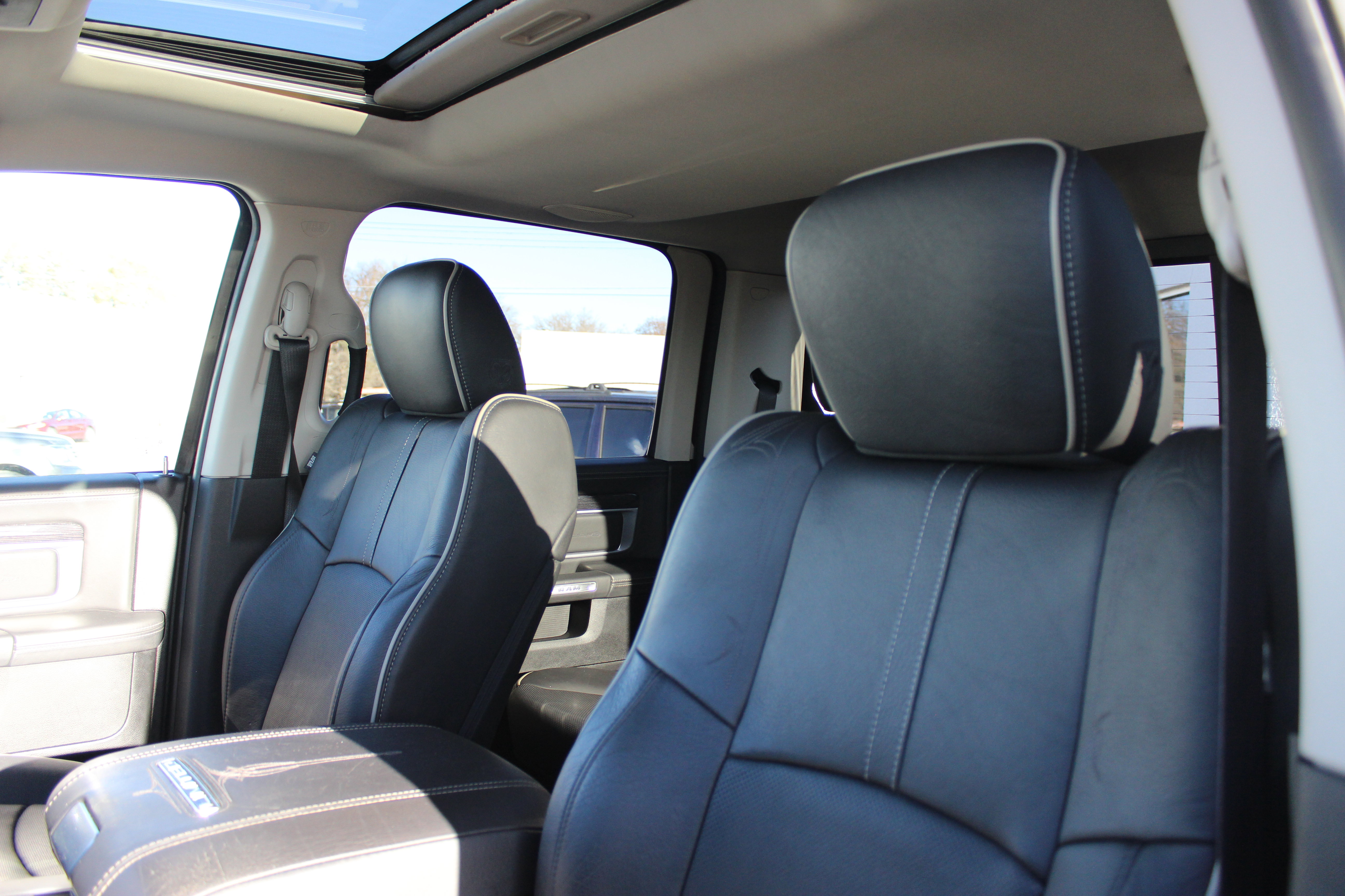 Used 2014 RAM 1500 Limited image 23