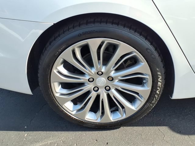 Used 2017 Buick LaCrosse Premium w/ Driver Confidence Package #2 AWD/4WD image 7