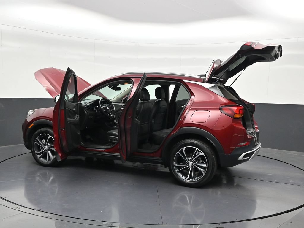 Used 2023 Buick Encore GX Select FWD image 34