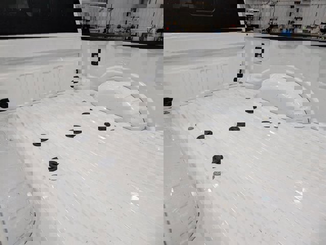 Used 2025 Ford F350 Platinum image 9