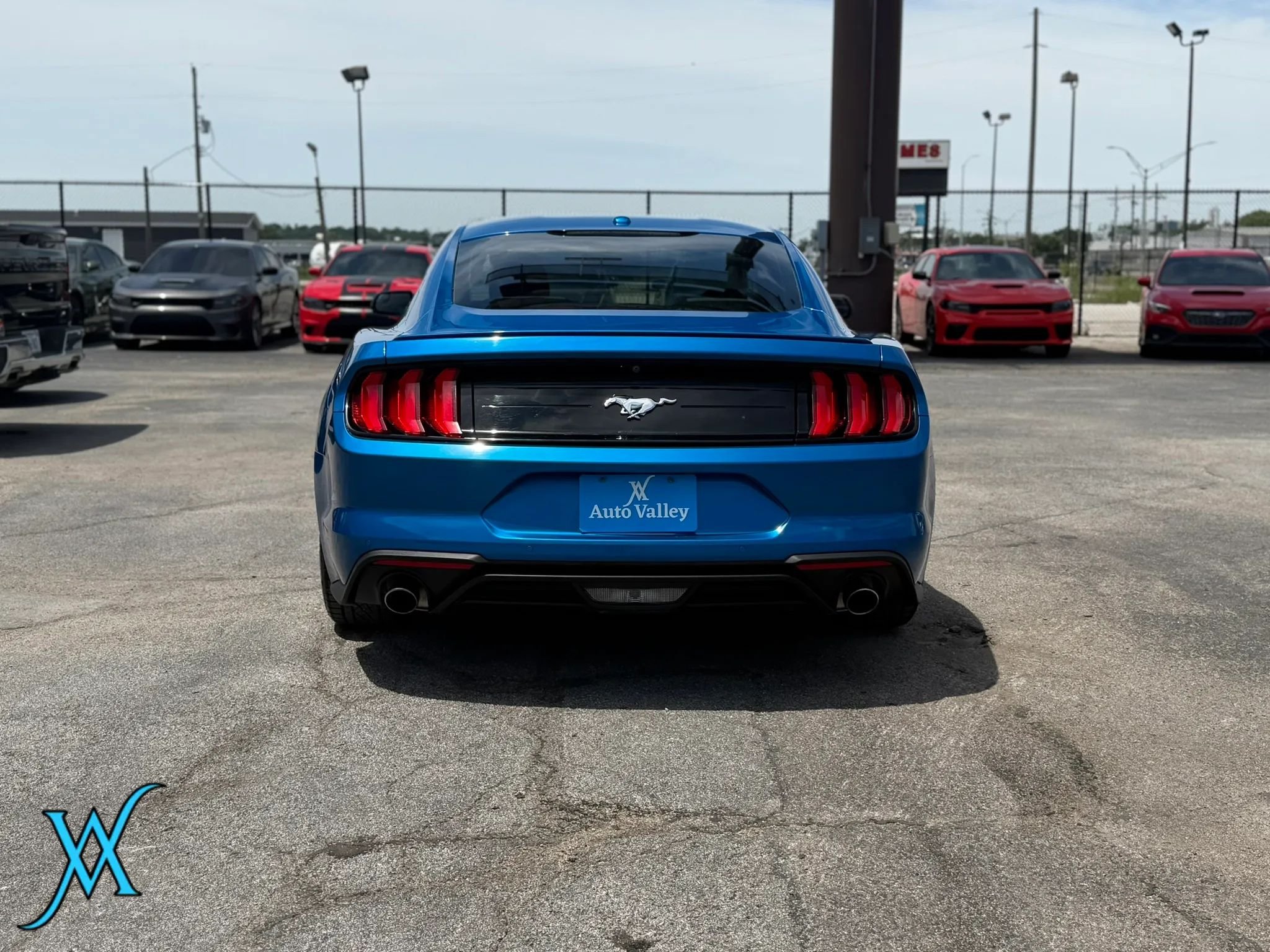 Used 2019 Ford Mustang Coupe w/ Equipment Group 101A RWD image 6
