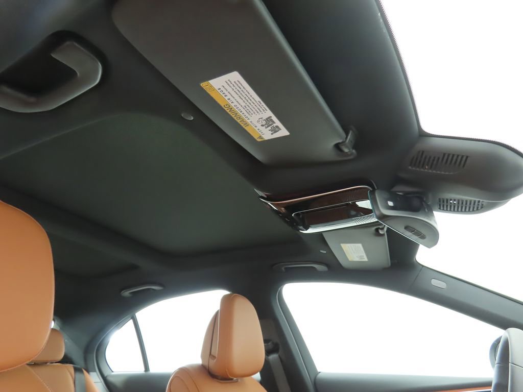 New 2025 Mercedes-Benz C 300 4MATIC Sedan image 18