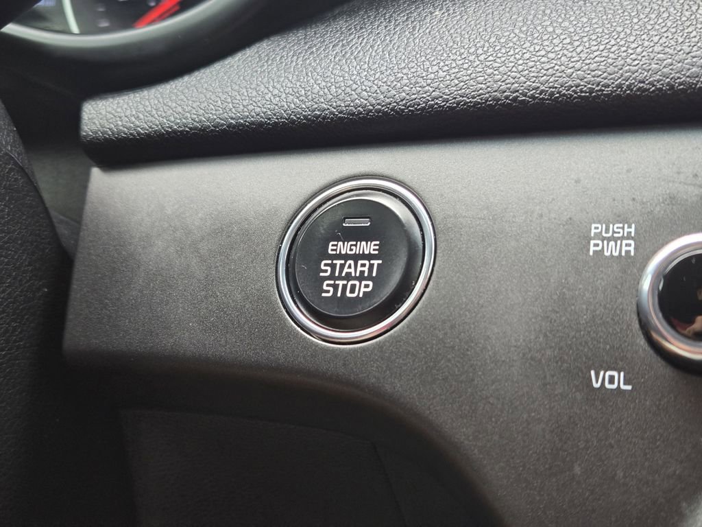 Used 2022 Kia Sportage LX w/ LX FWD Value Edition Package image 23