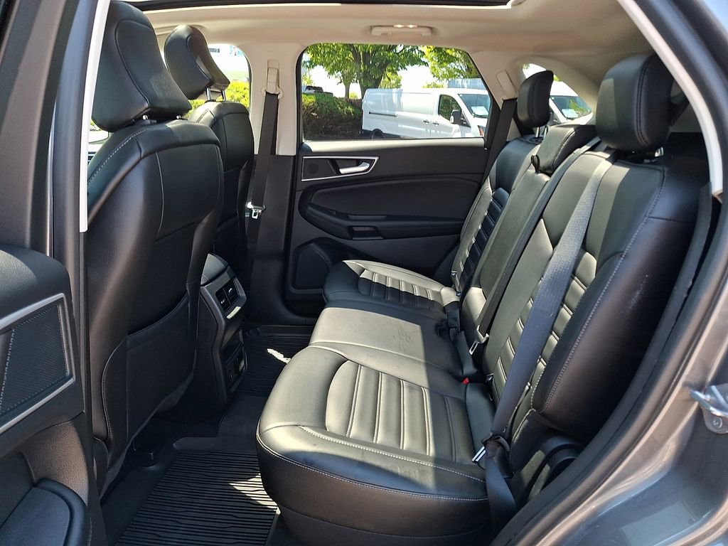 Certified 2024 Ford Edge SEL w/ Convenience Package AWD/4WD image 13