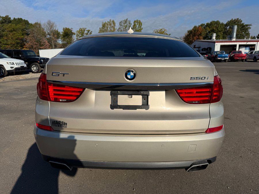 Used 2011 BMW 550i Gran Turismo xDrive image 4
